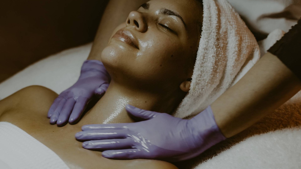 Lomilomi Massage